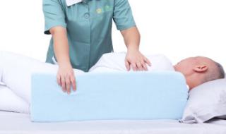 护理老人一天多少钱 护理老人一天多少钱