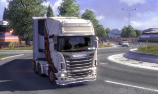 欧洲卡车模拟2改钱