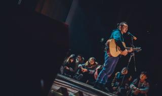 校园民谣歌手 校园民谣歌手